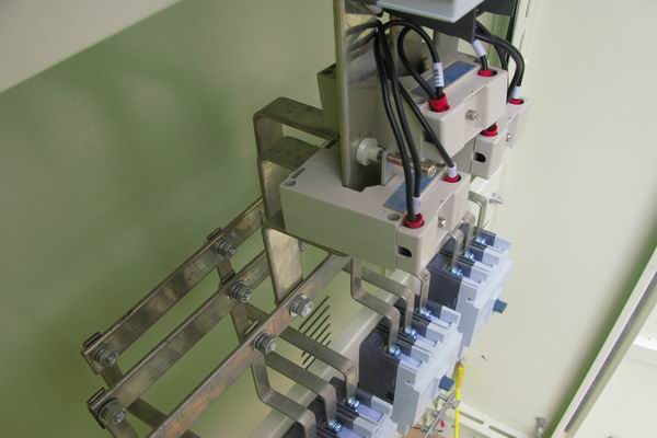 资源配电柜-应急照明配电柜使用对工作人员的具